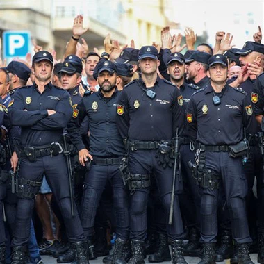 स्पेन व्यक्तिगत अंगरक्षक घटना सुरक्षा सिविल गार्ड वर्दी